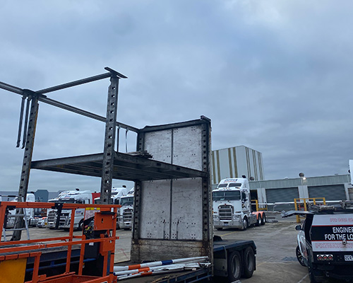 Tautliner frame and curtain rails under repair